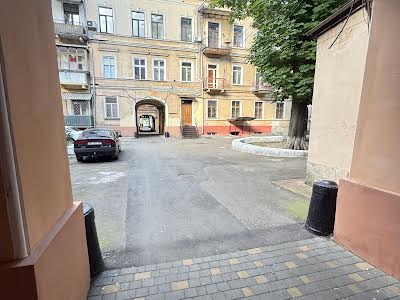 квартира за адресою Пастера вул., 19