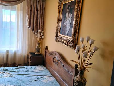 квартира за адресою В'ячеслава Липинського вул., 1-Б