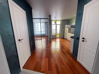 квартира за адресою Кадетський Гай вул., 8