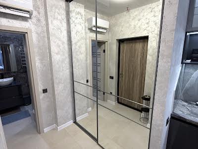 квартира за адресою Генуезька вул., 1/1