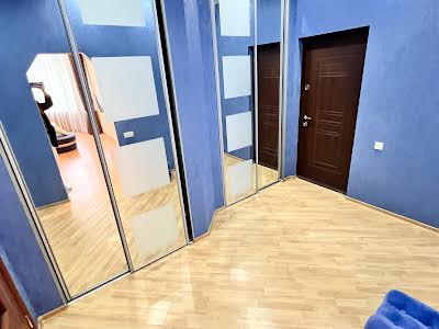 квартира за адресою Дмитрівська вул., 69