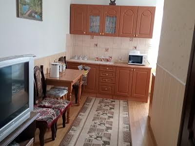 квартира по адресу Львов, Зерова ул., 11