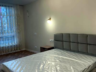 квартира за адресою Юліана Пелеша вул., 1А