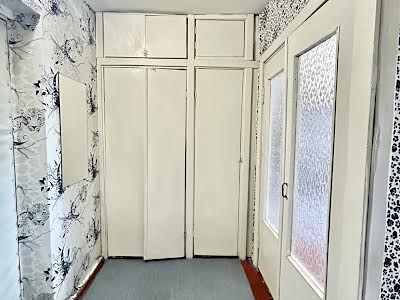 квартира за адресою Нововокзальна вул., 21