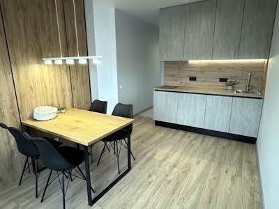 квартира за адресою Олени Теліги вул., 25