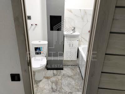 квартира за адресою Павла Тичини просп., 9