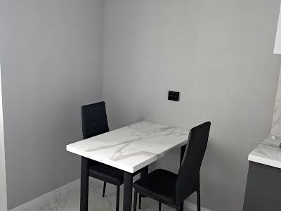 квартира по адресу Озёрная ул., 27а