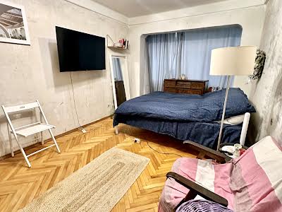 квартира за адресою Романа Ратушного вул. (Волгоградська), 3