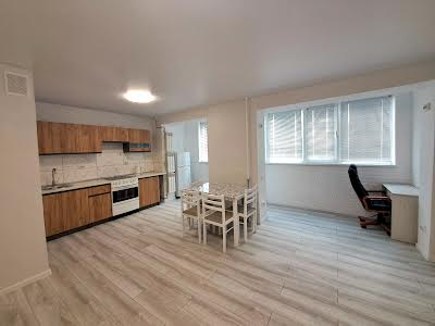 квартира за адресою Рубіновий бульв., 7
