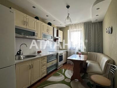 квартира за адресою Академіка Корольова вул., 48