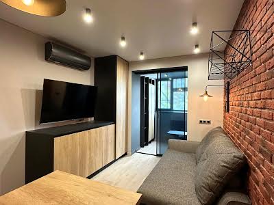 квартира по адресу Героев просп., 19