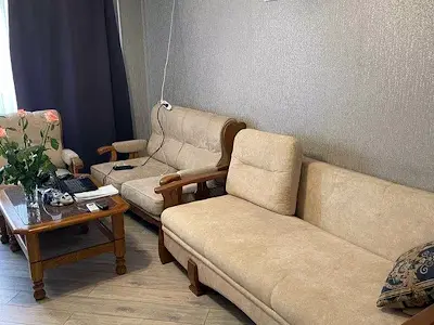 квартира по адресу Ревуцкого ул., 19/1