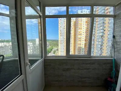 квартира за адресою Юрія Кондратюка вул., 3