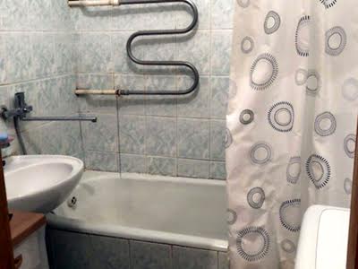 квартира за адресою Ольжича вул., 12