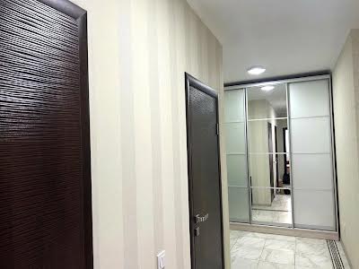 квартира по адресу Драгоманова ул., 2-А