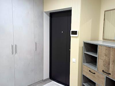 квартира за адресою Дніпровська набережна вул., 15-Є
