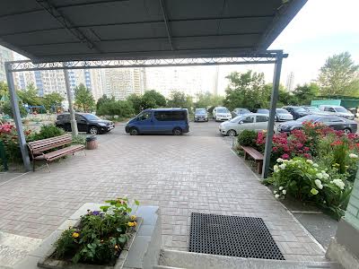 квартира за адресою Олени Пчілки вул., 3-А
