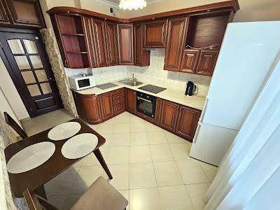 квартира за адресою Київ, Єлизавети Чавдар вул., 14