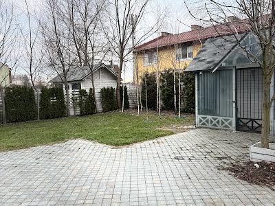 будинок за адресою с. Нові Петрівці, Озерна, 2