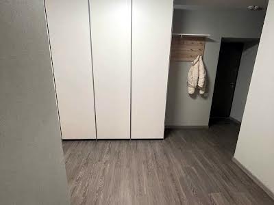 квартира за адресою Патріарха Мстислава Скрипника вул., 48а