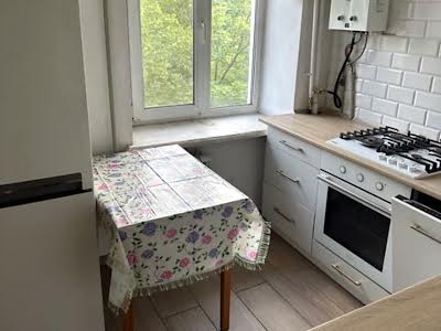 квартира за адресою Івана Мазепи просп. (Петровського), 52