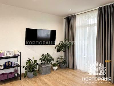 квартира по адресу Ужгород, Фогарашія, 17