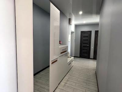 квартира по адресу Андрея Мельника ул., 10