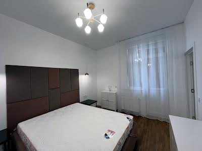 квартира за адресою Василя Тютюнника вул. (Анрі Барбюса), 37/1