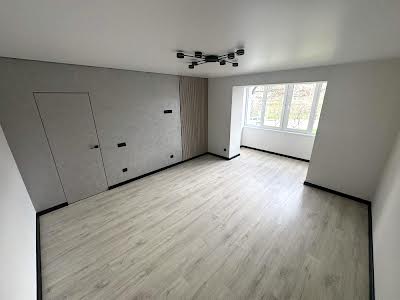 квартира за адресою Івана Мазепи вул., 3