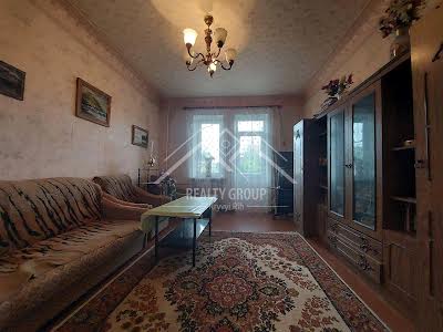 квартира по адресу Учителей ул., 6