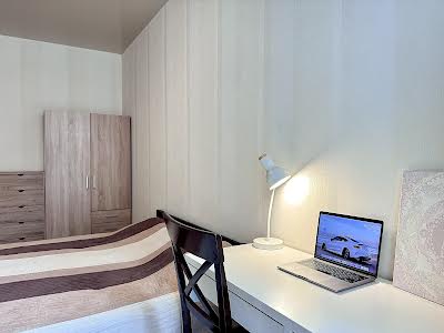 квартира за адресою Регенераторна вул., 4 к10
