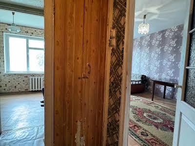 квартира за адресою Князя Володимира Великого просп., 152