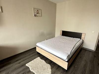 квартира по адресу Драгоманова ул., 2-Б