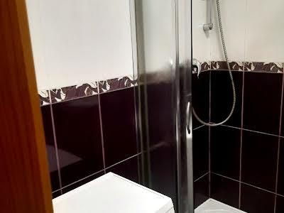 квартира за адресою Івана Крамського вул., 9