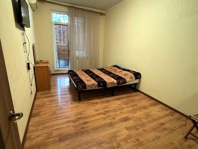 квартира за адресою Перлинна вул., 3