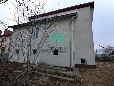 дом по адресу 24-го Августа ул.