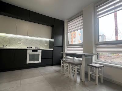 квартира по адресу Коновальця, 35