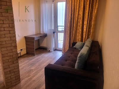 квартира за адресою Голубовича С., 37