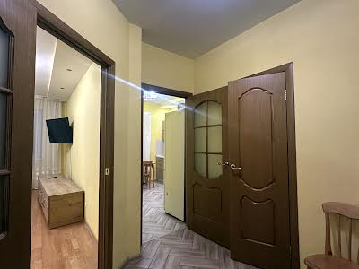 квартира за адресою Миколи Закревського вул., 42-А