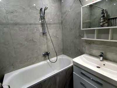 квартира за адресою Покровська вул., 4