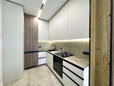 квартира за адресою Угорська, 12