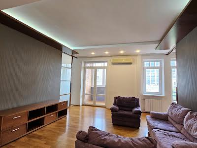 квартира по адресу Панаса Мирного ул., 8