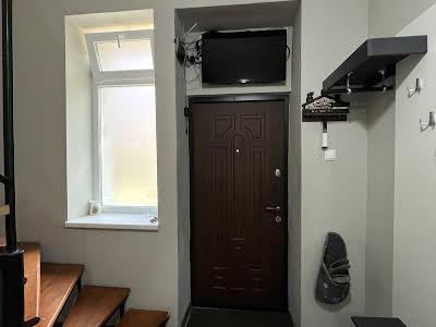 квартира по адресу Шандора Петефі пл., 3