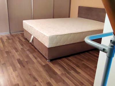 квартира за адресою Степана Руданського вул., 31