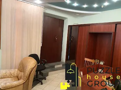 комерційна за адресою Джона Маккейна вул. (Івана Кудрі), 9