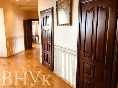 квартира по адресу петлюри, 54а