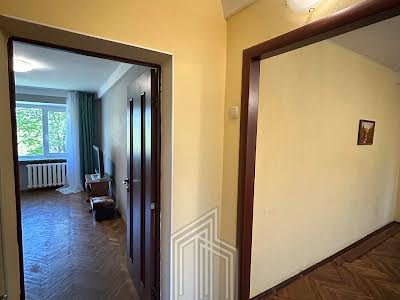 квартира за адресою Кирилівська вул. (Фрунзе), 131