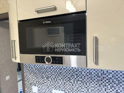 квартира за адресою Астрономічна вул., 35г