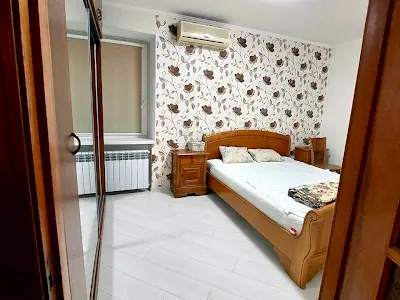 квартира за адресою Академіка Корольова вул., 20