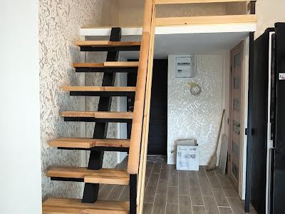 квартира за адресою Залізнична вул., 32